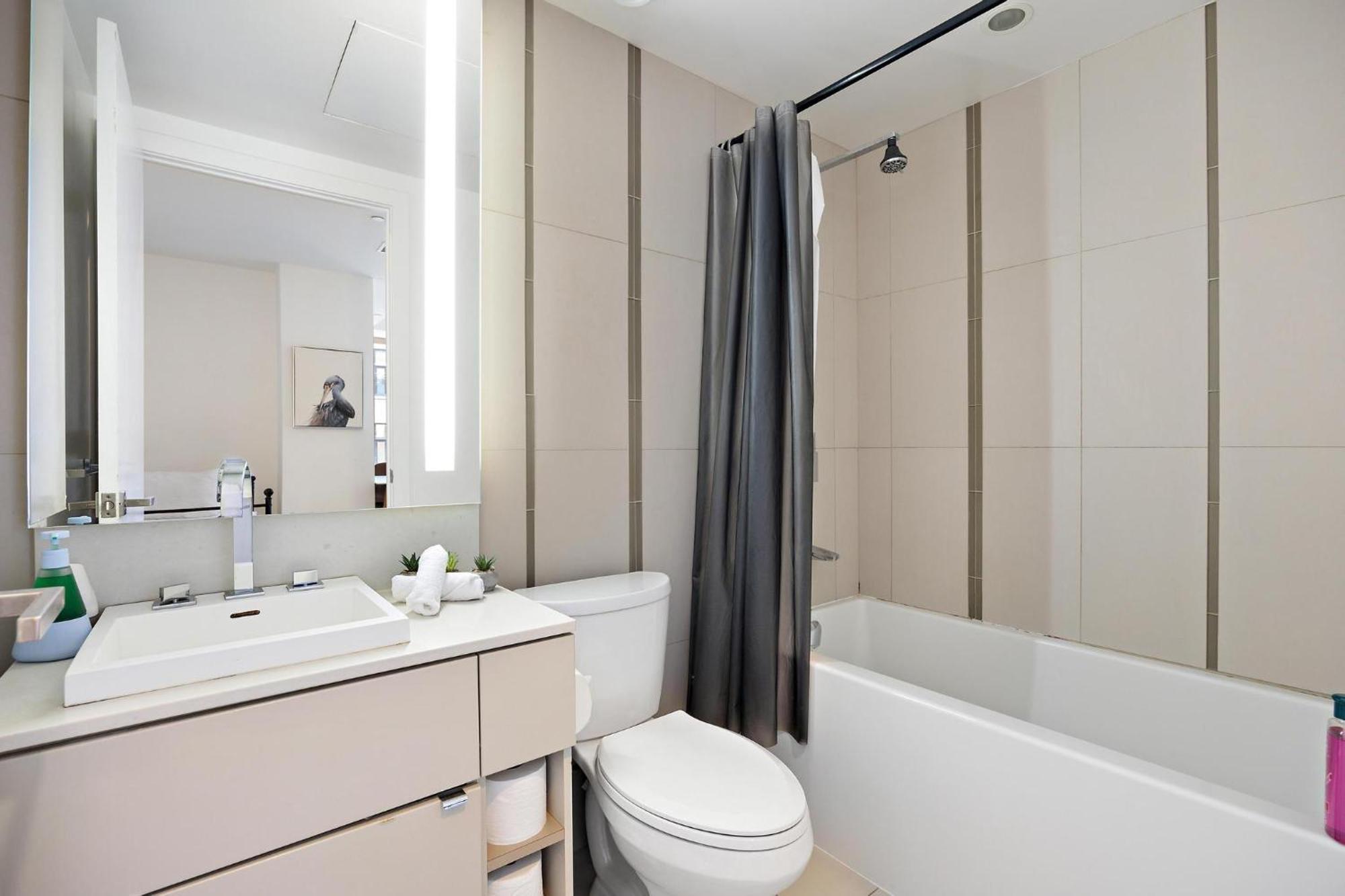 Downtown Toronto Condos Екстер'єр фото